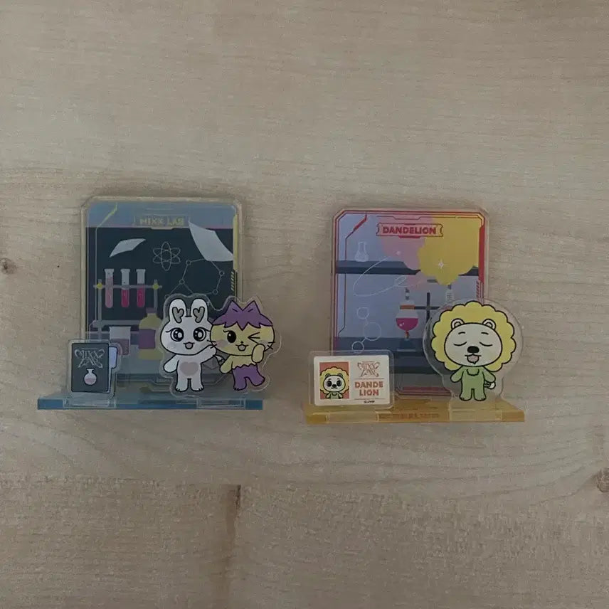 [BUNJANG] NMIXX NMIXX FANCON Acrylic Photocard Holder / 가격내림)엔믹스 nmixx 팬콘 엠디 굿즈 아크릴 포카 미포함 양도 판매