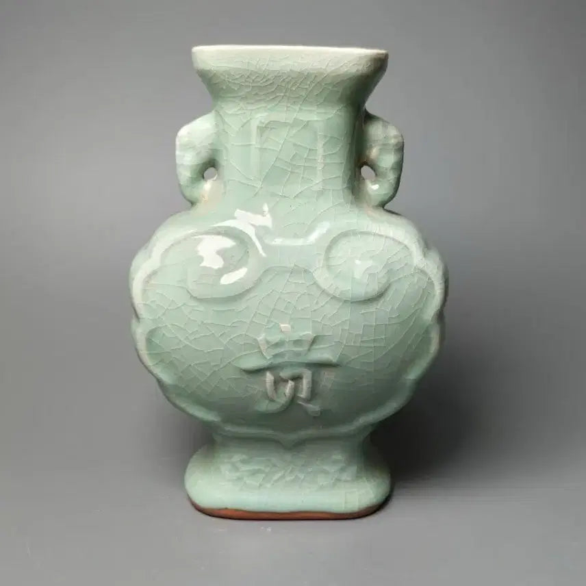 [BUNJANG] Late Qing Dynasty Celadon Porcelain Twin-Handled Vase with &