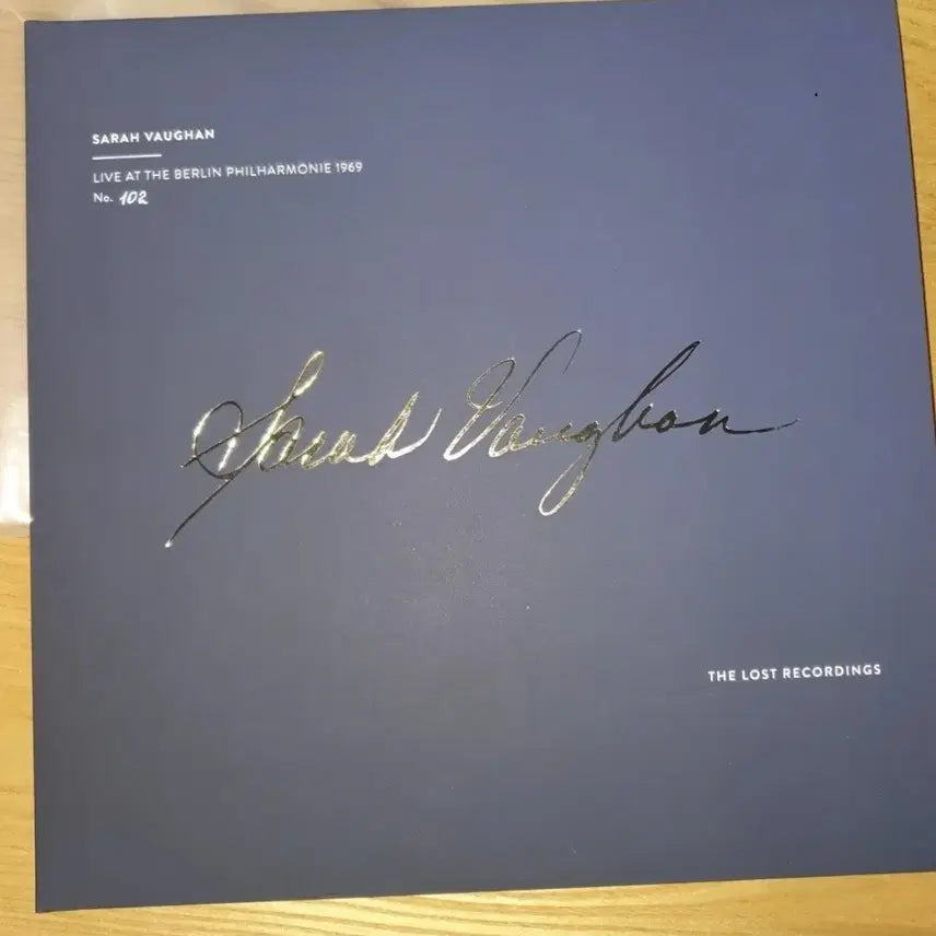 [BUNJANG] Sarah Vaughan Live at the Berlin Philharmonie 1969 LP / 사라 본 라이브 앳 더 베를린 필하모니 1969 LP