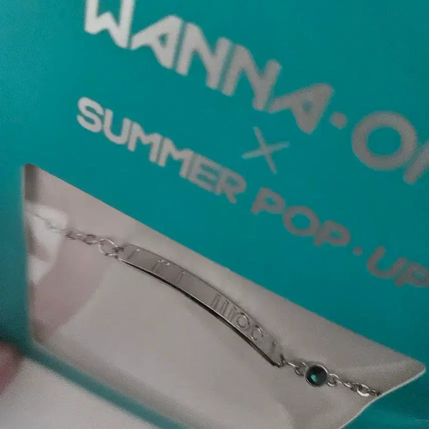 [BUNJANG] Wanna One Park Jihoon Summer Popup Bracelet (Sealed) / 미개봉 워너원 썸머팝업 박지훈 팔찌