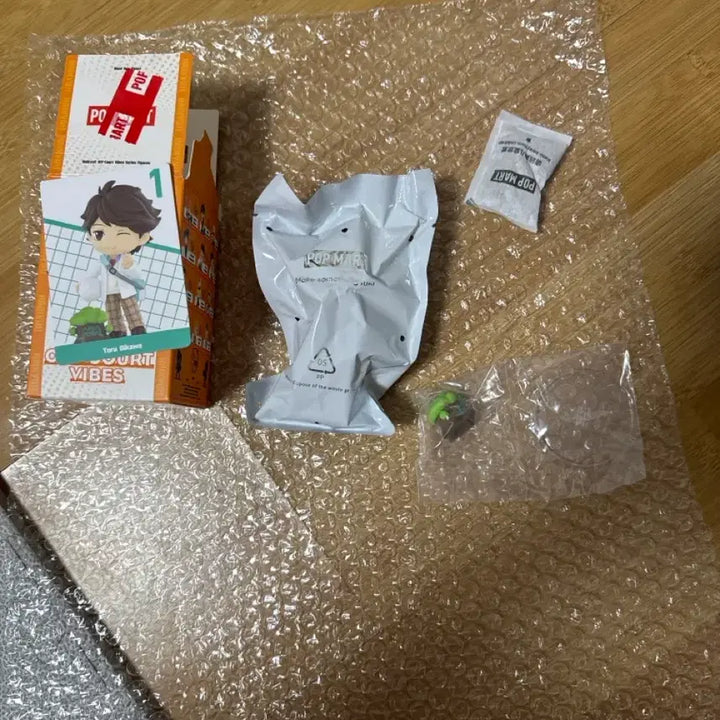 [BUNJANG] Pop Mart Haikyuu!! Hinata Rest Time Series Toru Oikawa Figure / 팝마트 하이큐 피규어 히나타 휴식 시간 시리즈 오이카와