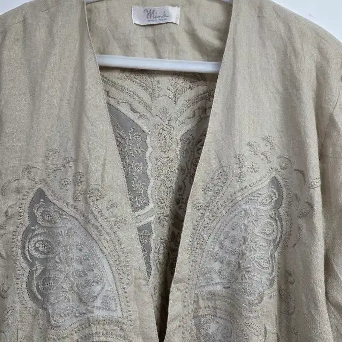 [BUNJANG] Michelin Butterfly Pattern Jacket Beige / 미첼린 자켓 베이지색 나비무늬