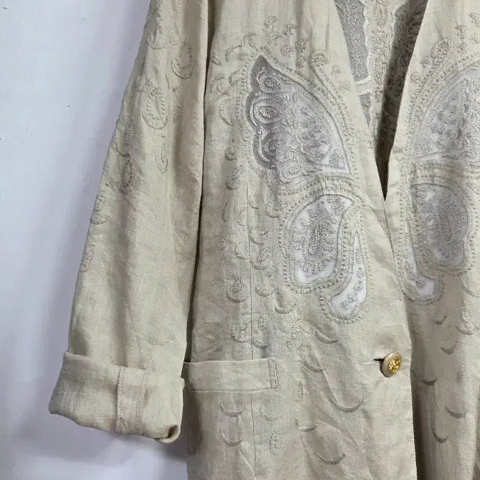 [BUNJANG] Michelin Butterfly Pattern Jacket Beige / 미첼린 자켓 베이지색 나비무늬