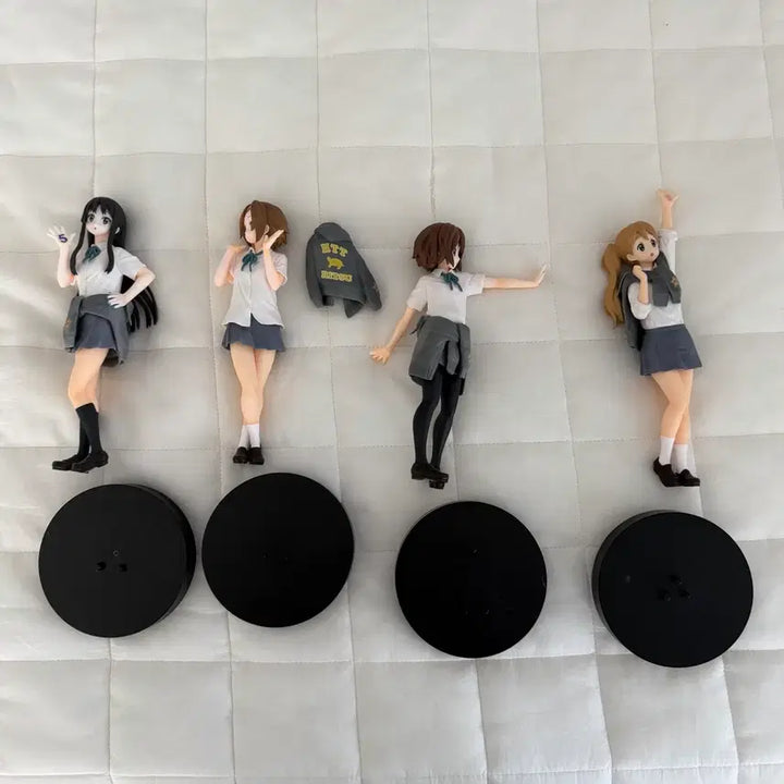 [BUNJANG] K-ON! 5th Anniversary Mio, Ritsu, Yui, Tsumugi Figure Bundle Set / 케이온 5주년 피규어 미오 리츠 유이 츠무기 일괄 판매