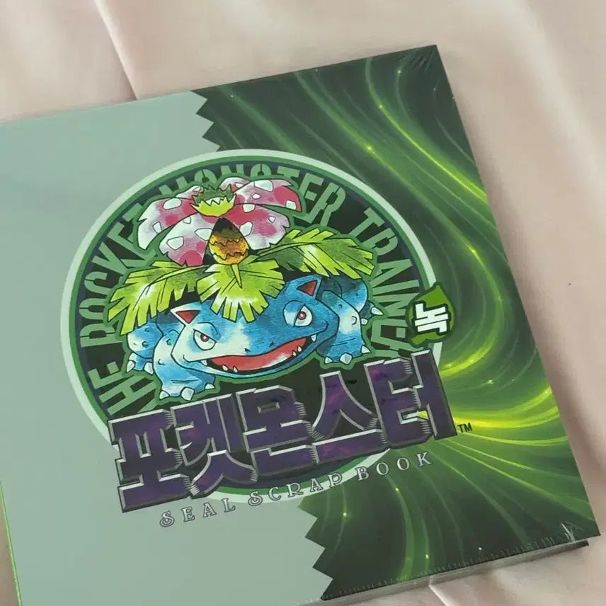 [BUNJANG] Sticker Book &amp; Stickers Bundle Set (82 pcs) / 이생해꽃 띠부씰북&amp;씰 82개 일괄 판매