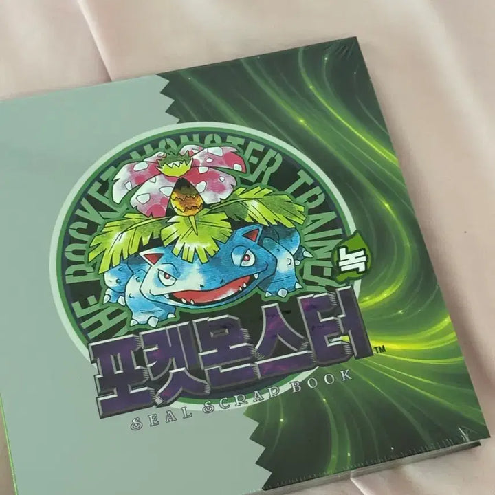 [BUNJANG] Sticker Book &amp; Stickers Bundle Set (82 pcs) / 이생해꽃 띠부씰북&amp;씰 82개 일괄 판매