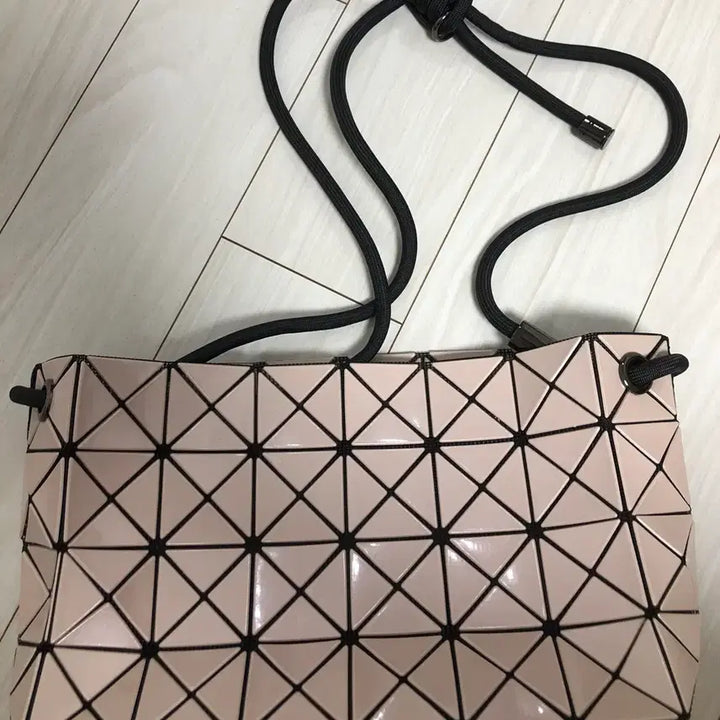 [BUNJANG] Bao Bao Crossbody Bag / 바오바오크로스백