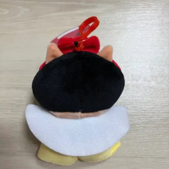[BUNJANG] Crayon Shin-chan Crying Monkey Snow White Costume Keychain Doll New / 짱구 부리부리대마왕 산리오 헬로키티 미피 백설공주 키링인형 새상품