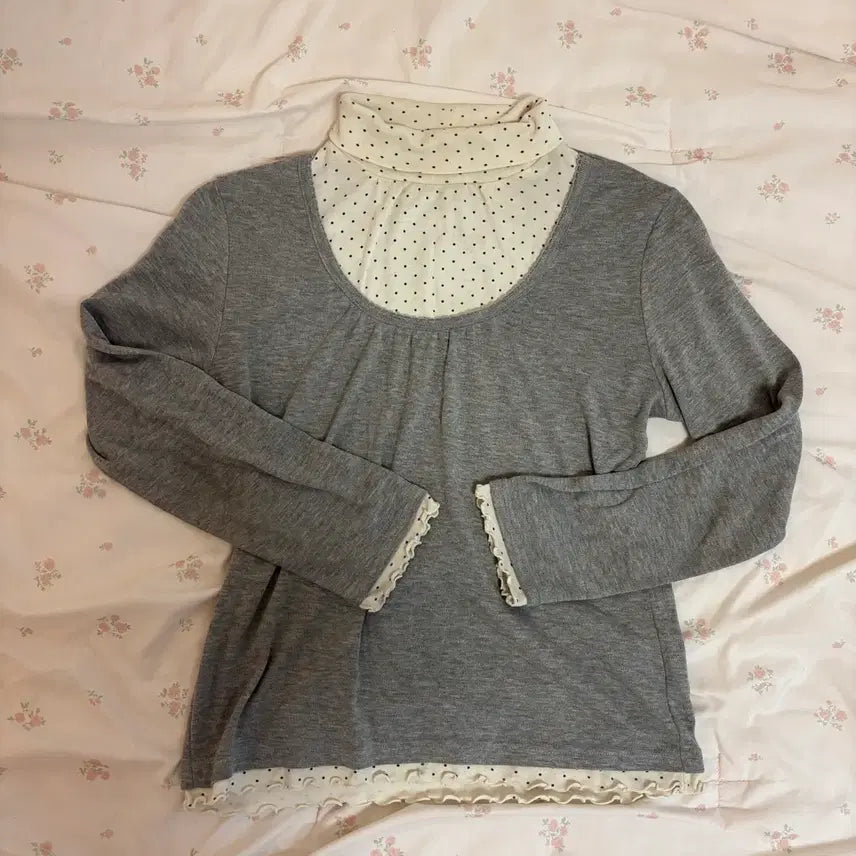 [BUNJANG] Dot Pattern Turtleneck Layered Frill T-Shirt / 도트 무늬 목폴라 레이어드 프릴 티셔츠