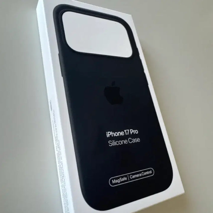 [BUNJANG] Apple iPhone 17 Pro Silicone Case Black / 애플 정품 아이폰17 프로  실리콘 케이스 블랙