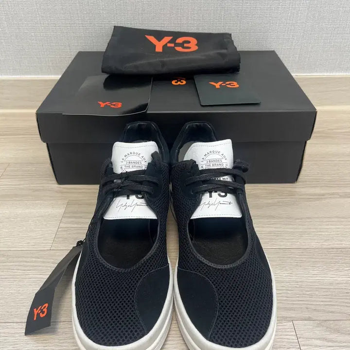 [BUNJANG] Y-3 Wedge Stan Sneakers / Y-3 웨지 스탠 스니커즈 / 255