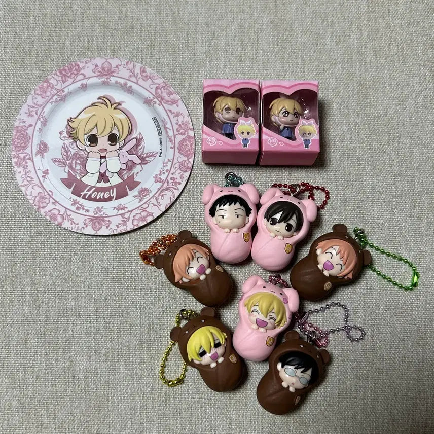 [BUNJANG] Ouran High School Host Club Rice Ball Figure &amp; Pouch Gachapon Set / 오란고교 호스트부 포대기 기챠 쌀알 피규어