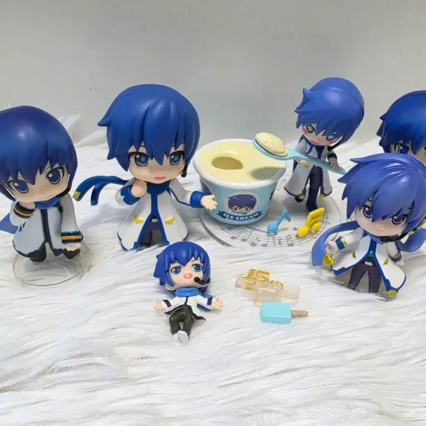 [BUNJANG] Vocaloid Kaito Nendoroid Petit Figure Bundle Set / (일괄) 보컬로이드 카이토 피규어 넨도푸치 리멘트 가챠 아소토