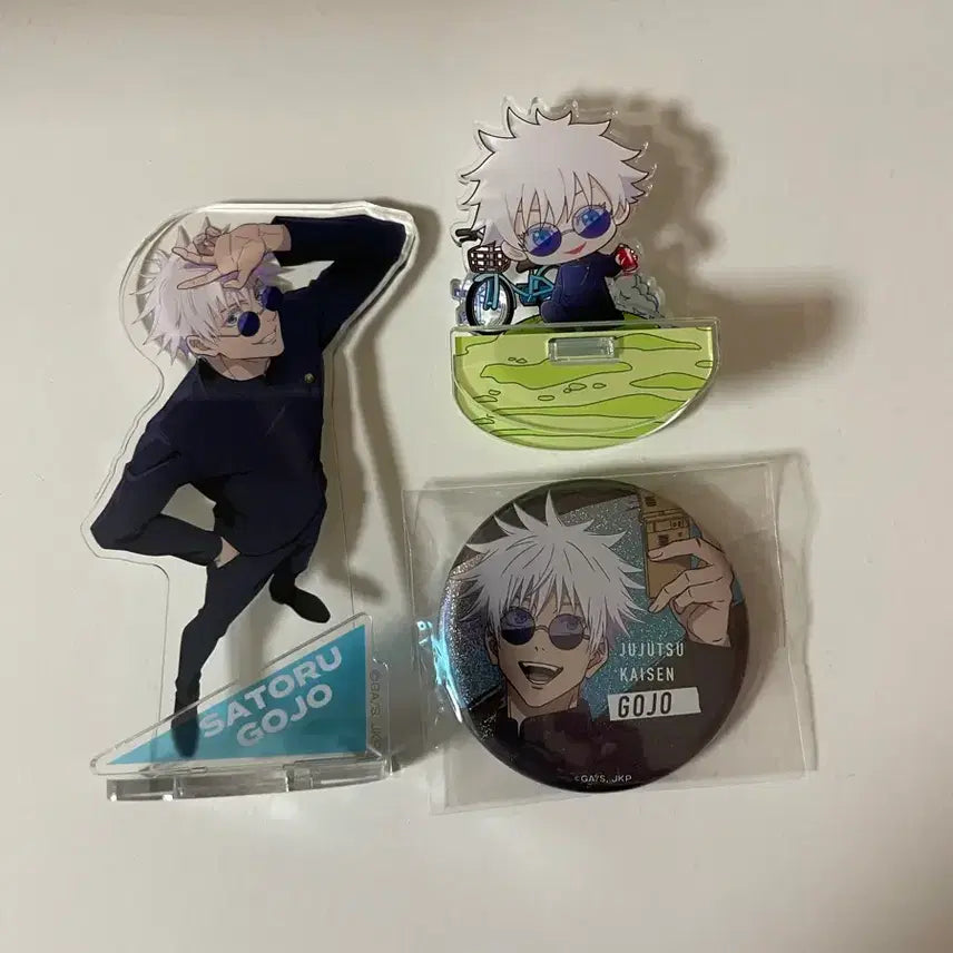[BUNJANG] Jujutsu Kaisen Satoru Gojo Acrylic Stand &amp; Badge Bundle Set / 주술회전 고죠 사토루 아크릴 스탠드 뱃지 일괄