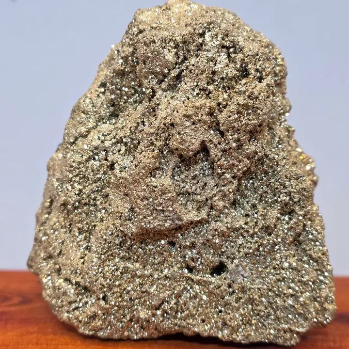 [BUNJANG] Pyrite Mineral Stone Display / 26053033 더 반짝이고 묵직한 황철석 광물 수석 팝니다
