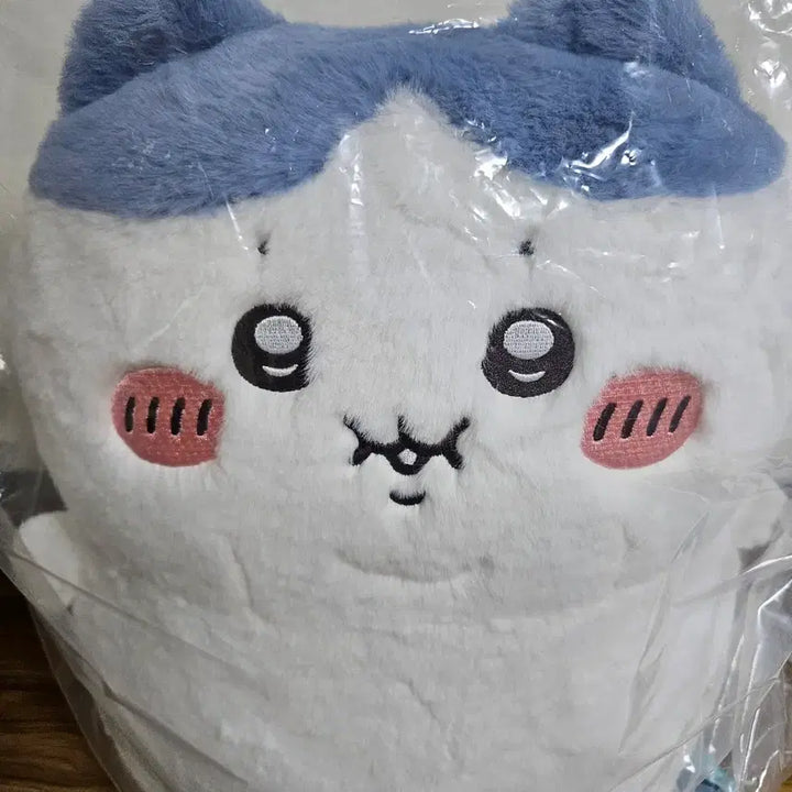 [BUNJANG] Chiikawa Chubby Hachiware Plush (Sealed) / 치이카와 뚱띠카와 뚱뚱카와 뚱하치 하치와레 (미개봉)
