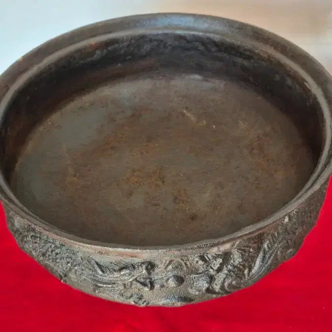 [BUNJANG] Heavy Cast Iron Tripod Brazier with Dragon Motif / 무쇠 용화로