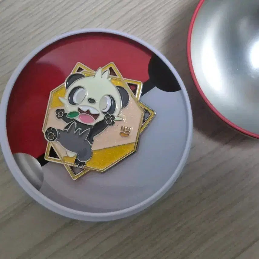 [BUNJANG] Pokemon Secret Forest Panchan Badge / 포켓몬스터 시크릿포레스트 판짱 뱃지