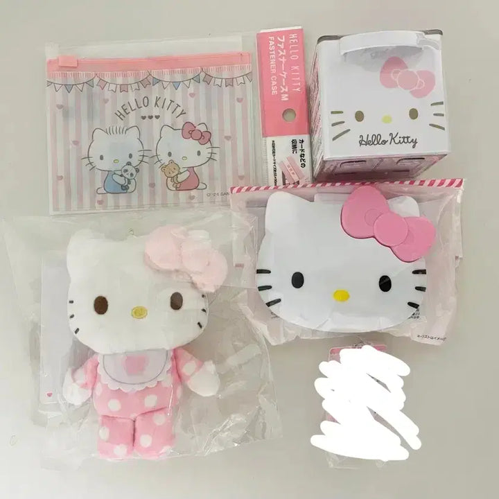 [BUNJANG] Hello Kitty 50th Anniversary Mascot Case Set / 처분) 헬로키티 50주년 마스코트 케이스 세트 정품