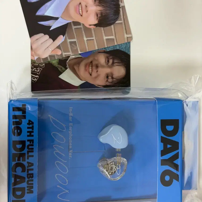 [BUNJANG] DAY6 THE DECADE Regular Album Vol. 4 Earphone Version Dowoon Photocard / 데이식스 정규4집 THE DECADE 이어폰반 - 도운