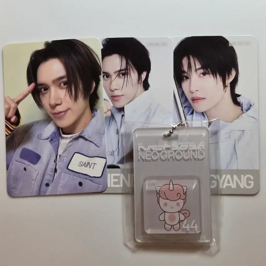 [BUNJANG] NCT WayV Photocard &amp; Goods / [교환, 판매] NCT 네오그라운드 웨이션브이 포카 &amp; 굿즈