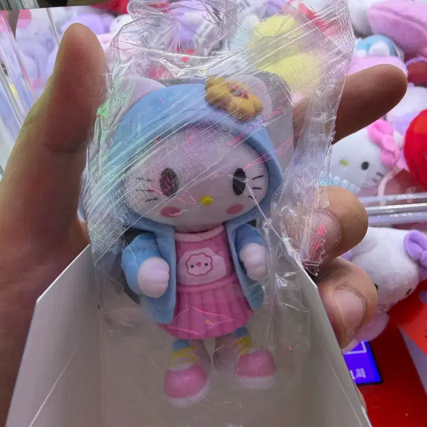 [BUNJANG] Hello Kitty Figure (New) / 헬로키티 피규어 새상품