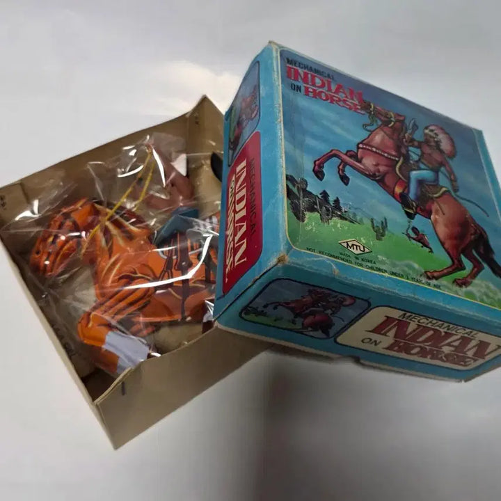 [BUNJANG] 1970s Indian Tin Toy / 70년대 인디언 양철장난감