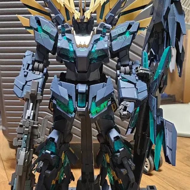 [BUNJANG] PG Banshee Final Battle Decal Matte Completed Model Kit with Bandai LED / pg 밴시 최종결전 데칼 무광 조립 완성품+반다이 led