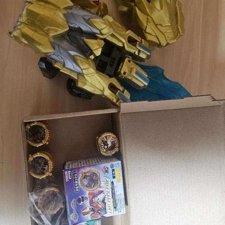 [BUNJANG] Super Sentai Ryusoulger Ryusoulken with Sentai Rings / 넘버원전대 고쥬저 고쥬쟈 테가소드 + 전대링