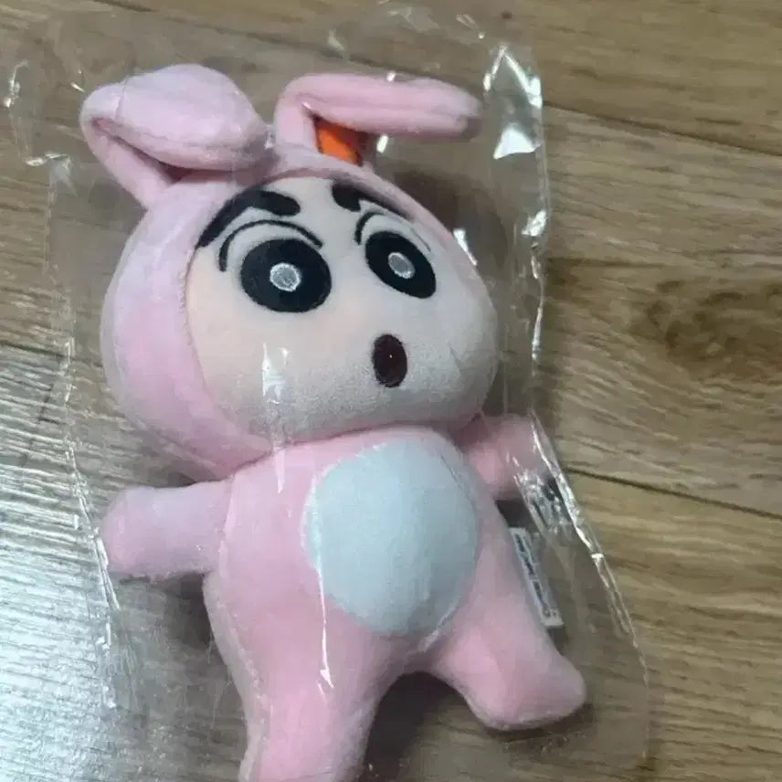 [BUNJANG] Crayon Shin-chan Pop-up Rabbit Keychain / 짱구 팝업 토끼인형 키링