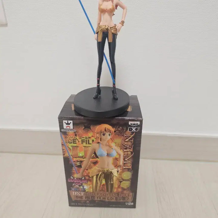 [BUNJANG] One Piece Figures Bundle Set (32 pcs, Sealed) / 원피스 피규어 일괄 판매(미개봉 상품 총 32개)