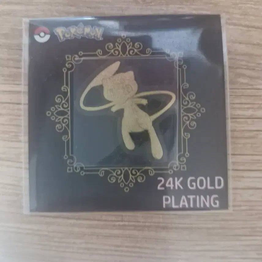 [BUNJANG] Pokemon Mew 24K Gold Edition / 포켓몬 24k 골드 스티커 뮤
