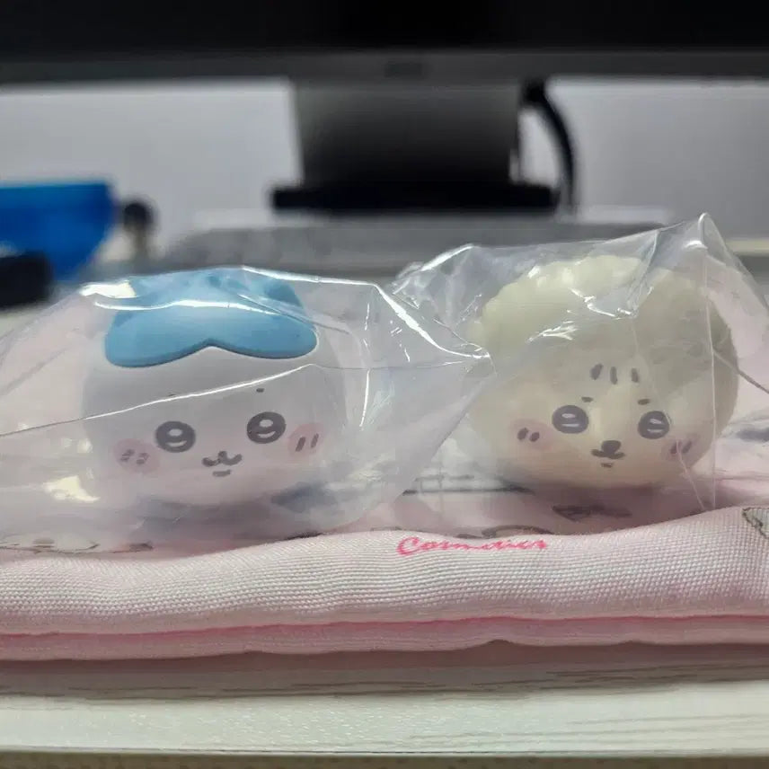 [BUNJANG] Baby Chiikawa Crawling Racco Gacha Toy / 베이비 치이카와 엉금엉금 가챠 랏코 판매
