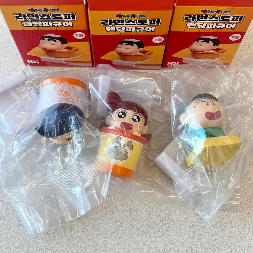[BUNJANG] Crayon Shin-chan Chibi Ramen Stopper Figures (Bundle Set) / (일괄) 짱구 라면스토퍼 철수 유리 훈이 피규어 컵라면