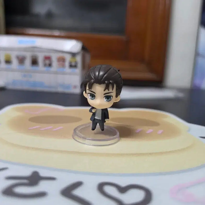 [BUNJANG] Attack on Titan Final Season Eren Standing Figure / 진격의 거인 파이널 가챠 스탠딩 피규어 에렌 판매