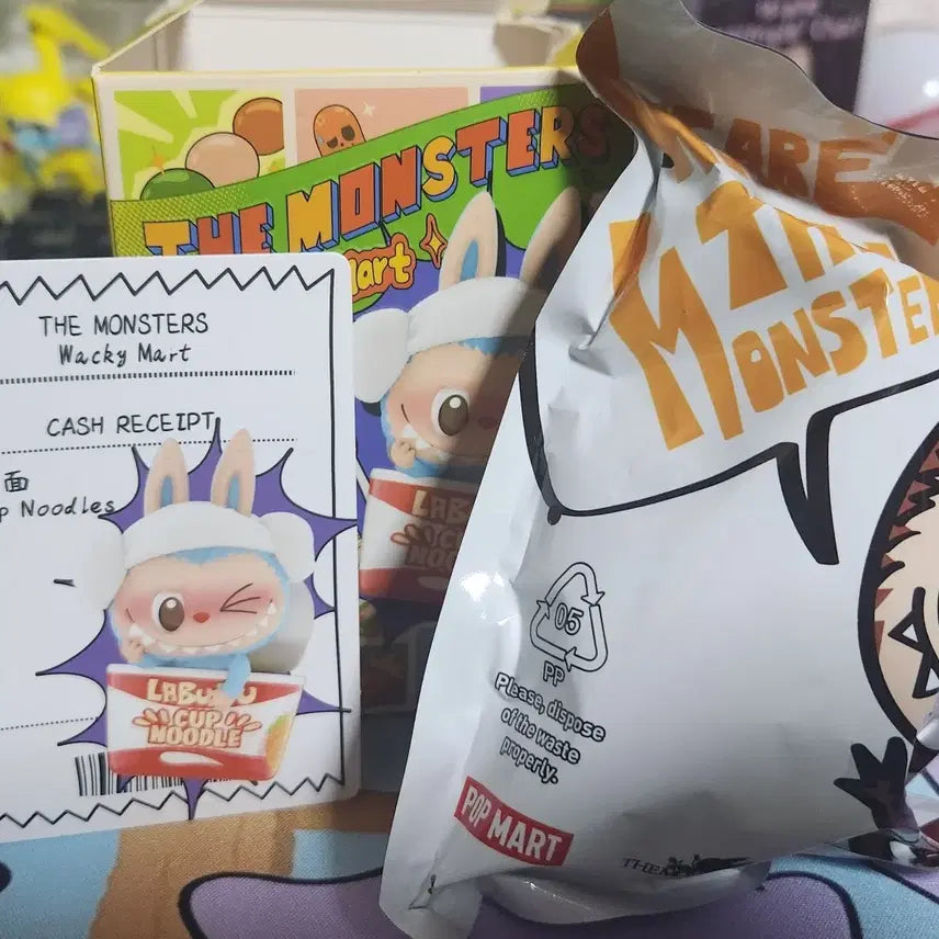 [BUNJANG] Pop Mart Labubu Suspicious Convenience Store Cup Noodles (Cup Noodles) Figure / 팝마트 라부부 수상한 편의점 컵라면 (컵누들)