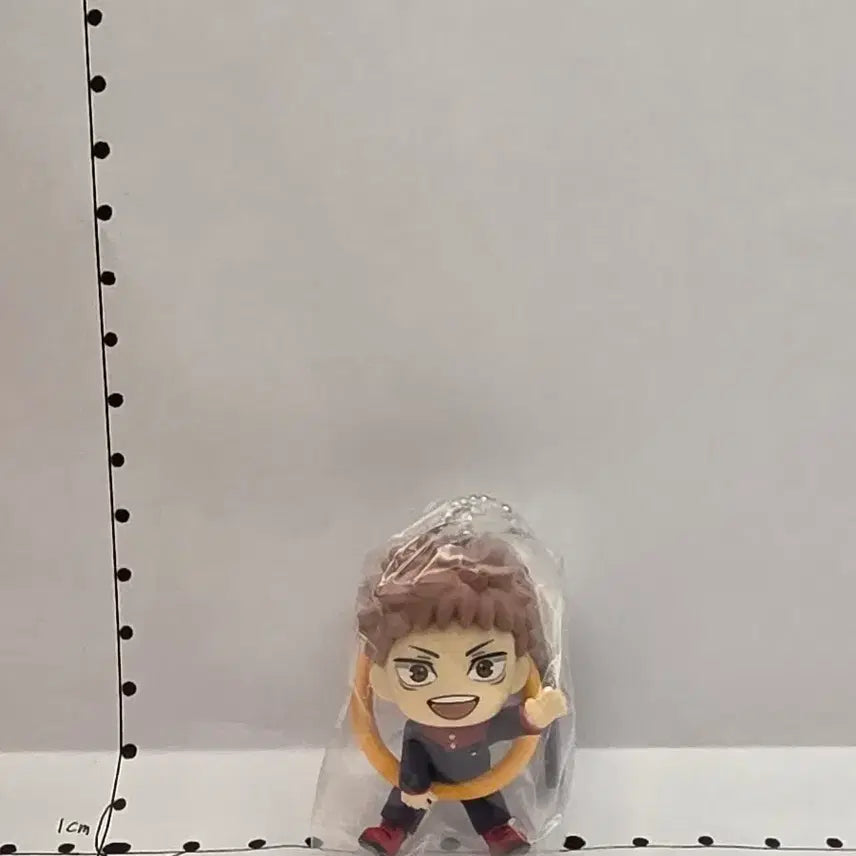 [BUNJANG] Jujutsu Kaisen Yuji Itadori Mini Figure Keychain / 주술회전 이타도리 유지 미니 피규어 키링