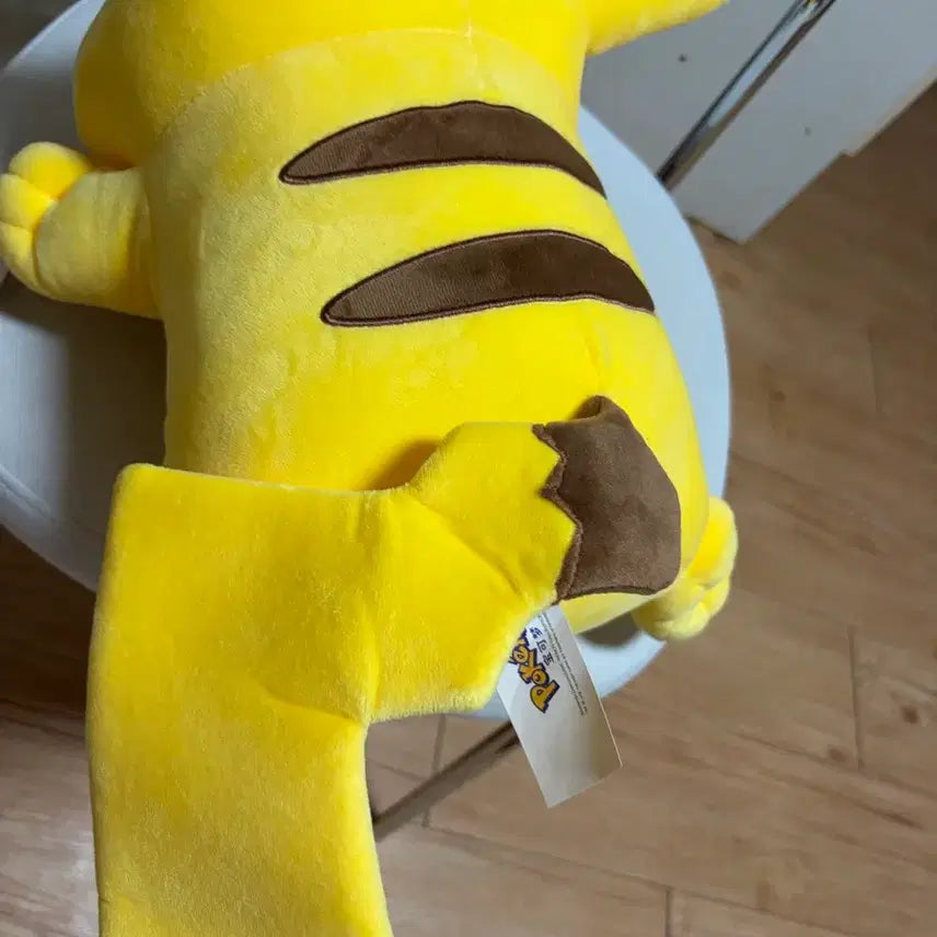 [BUNJANG] Pokemon Pikachu Plush Doll / 포켓몬스터 피카츄 대형 인형 새상품