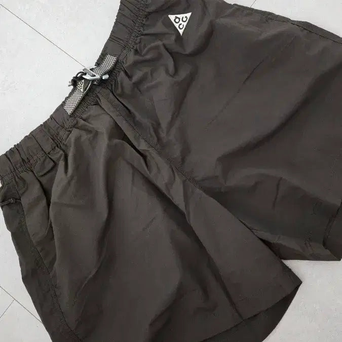 [SOLD OUT] 나이키 ACG 반바지 팝니다