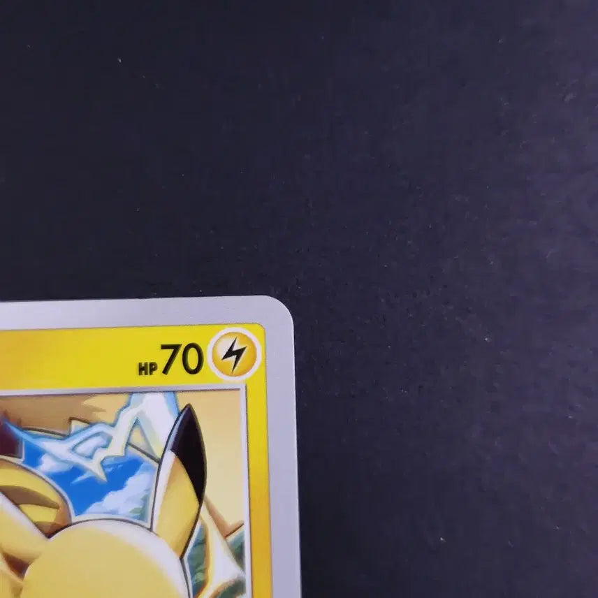 [BUNJANG] Pikachu (Pika Strike) Japanese Pokemon Card (S12 / 024/098 C) / 피카츄 024/098 C 피카 스트라이크 포켓몬카드 일본판 일판