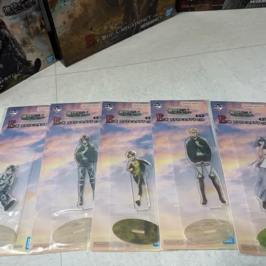 [BUNJANG] Attack on Titan Individual Resolutions Acrylic Stand - Sealed / 진격의거인 각자의결의 아크릴E상 미개봉