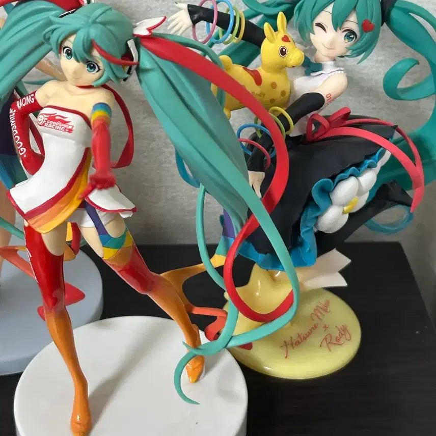 [BUNJANG] Hatsune Miku Racing Miku &amp; Rodi Bundle Set Figure / 급처) 하츠네 미쿠 피규어 일괄
