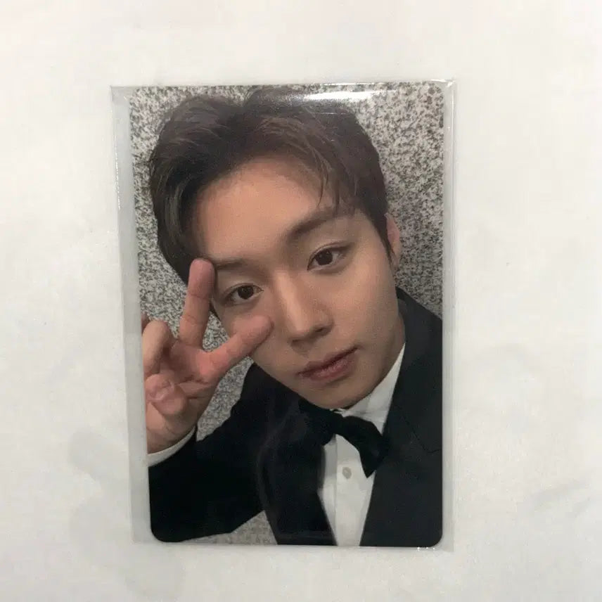 [BUNJANG] Park Ji Hoon Fancon Entry Photocard (First Day) / 박지훈 팬콘 입장포카 첫콘