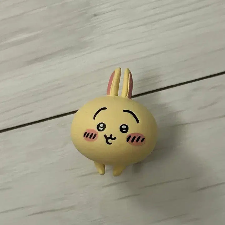 [BUNJANG] Monchichi Usagi Hug Coat Gacha / 먼작귀 우사기 허그코트 가챠