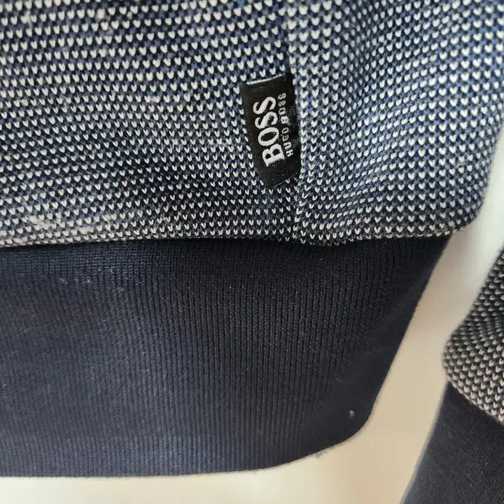 [BUNJANG] Hugo Boss Zip-Up Knit Jacket Size M (100) / 휴고보스 집업 니트 사이즈 100