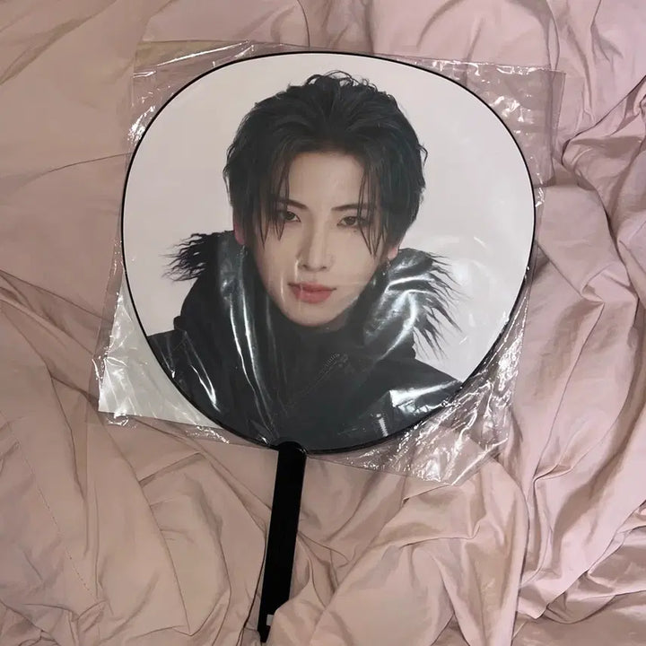 [BUNJANG] ENHYPEN Yuma Uchiwa Photocard Bundle Set / 앤팀 유마 우치와 양도 포카 의주후마케이니콜라스죠하루아타키마키