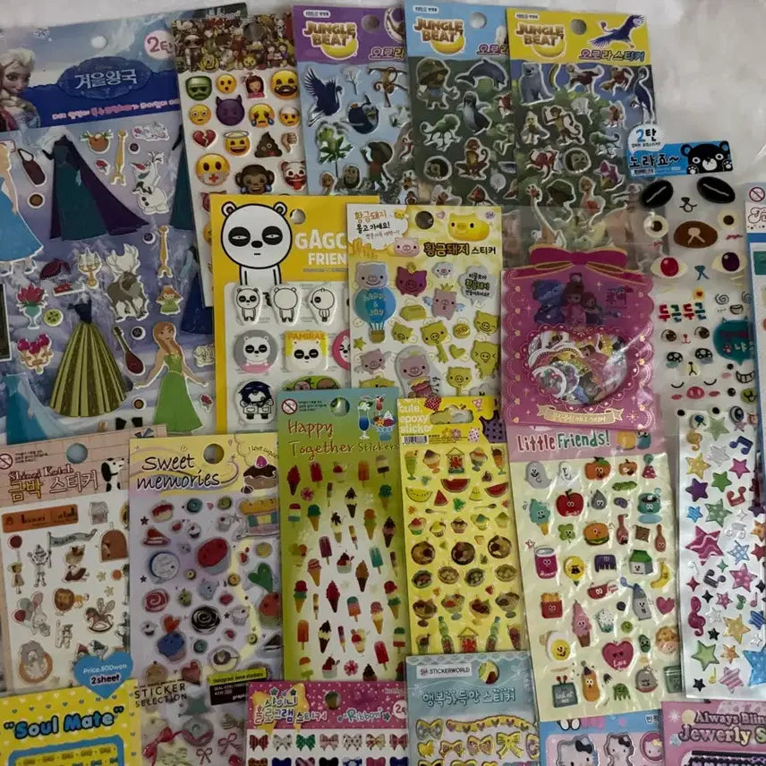 [BUNJANG] Vintage Sticker Bundle (Various Characters &amp; Themes) / 고전 스티커 일괄 (키티, 스쿠비두, 펠트 등등)