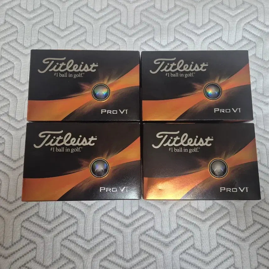 [BUNJANG] Titleist PRO V1 Golf Balls (24 Balls) / 타이틀리스트 PRO V1 골프공 6구 4박스