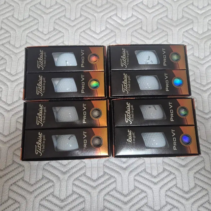 [BUNJANG] Titleist PRO V1 Golf Balls (24 Balls) / 타이틀리스트 PRO V1 골프공 6구 4박스