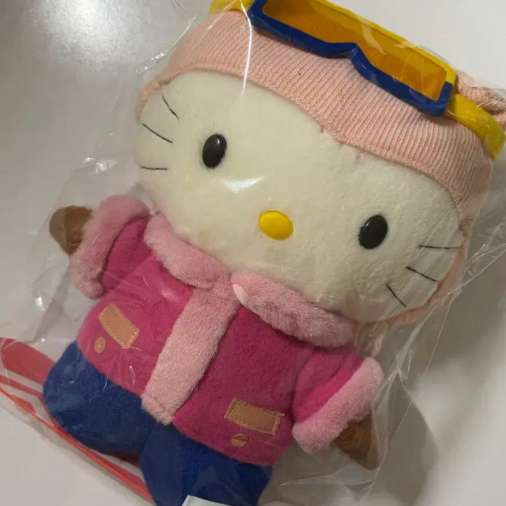 [BUNJANG] Sanrio Hello Kitty 1999 Snowboard Yuki Doll 22cm / 1999s 헬로키티 스노우보드 유키 인형 고전 22cm